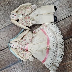Vintage Wooden Clothes Pin Peg Doll Set Shelf Sitters Country Bunny Rabbit